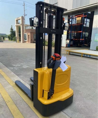 Electric Walkie Stacker 1500kg Load Capacity 3M Lift Height