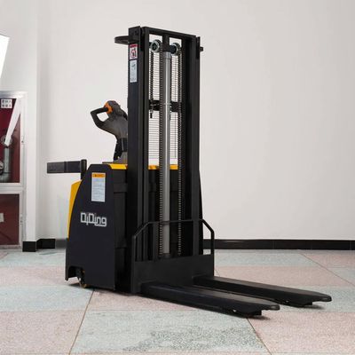 Electric Pallet Stacker with Highest Height 5.5m Load Capacity 1-1.5t and Load Center 500mm
