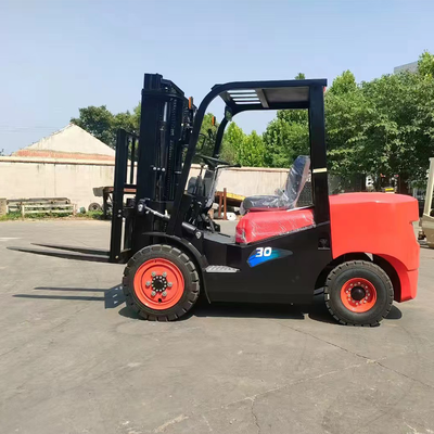 Heavy-Duty Diesel Forklift 3-5 Ton-Smooth Shifting Automatic Transmission,  Three-Stage Mast for Indoor & Outdoor Use