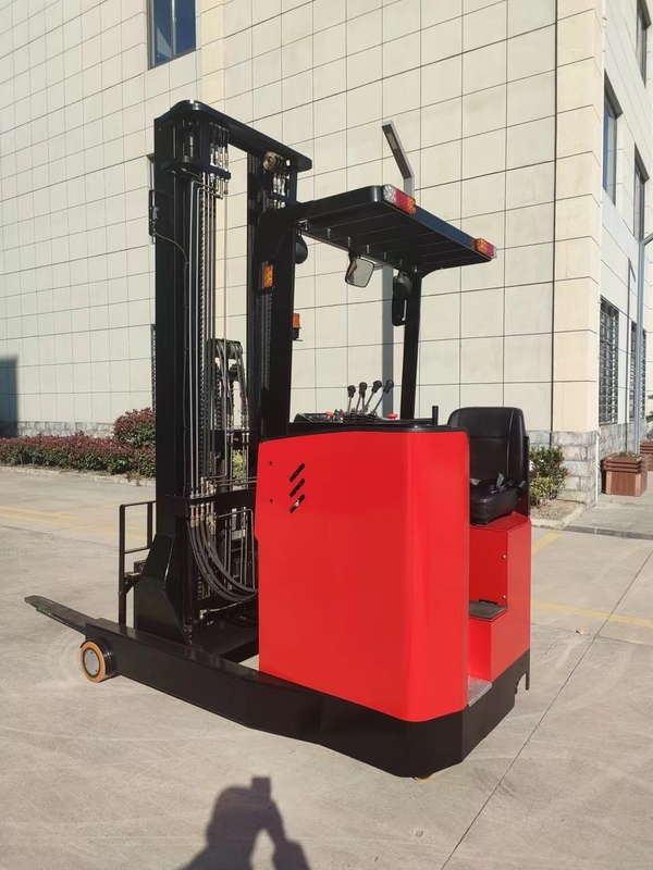 Stand-on type for large capacity high lift reach stacker trucks