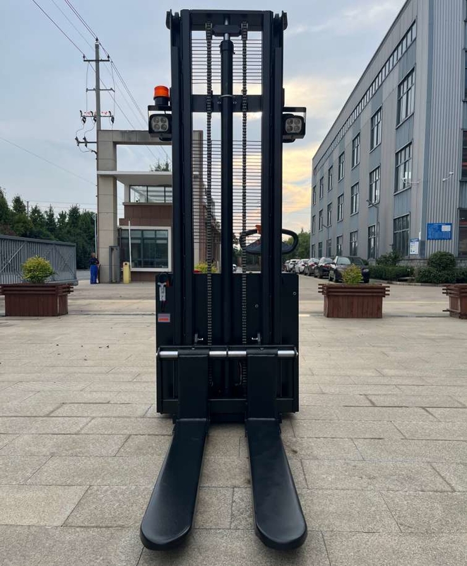 Electric Walkie Stacker 1500kg Load Capacity 3M Lift Height
