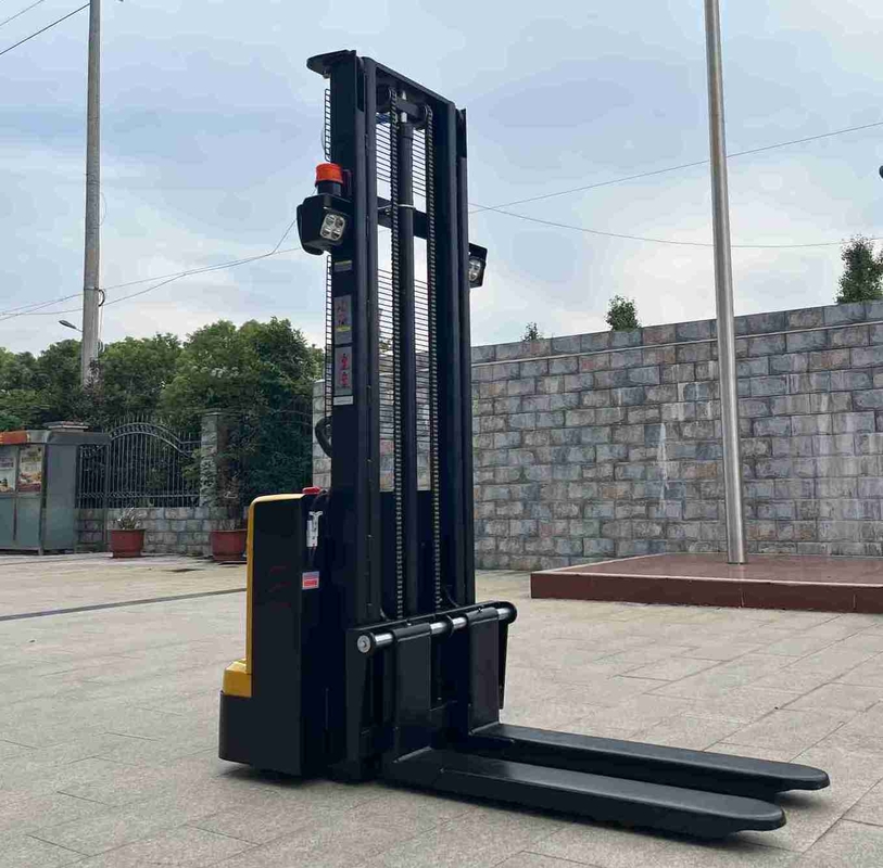 Electric Walkie Stacker 1500kg Load Capacity 3M Lift Height