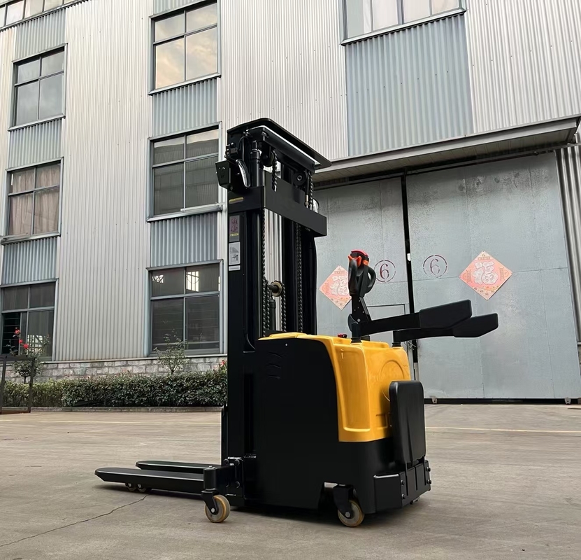 1 Ton Electric Pallet Stacker with 24V 80Ah Battery & 1070mm Fork
