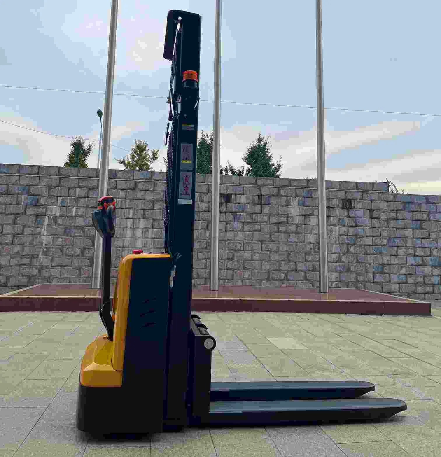 Compact Size Electric Pallet Stacker with Adjustable Cab and 1 Year Warranty